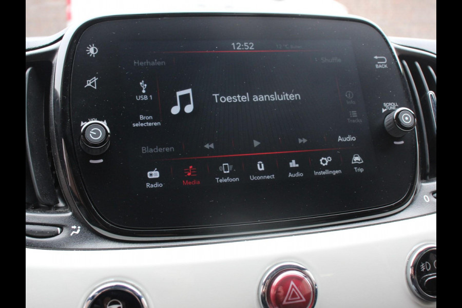 Fiat 500 1.0 Hybrid Dolcevita Finale Panorama dak Airco Cruise Control Navigatie Apple Carplay/Android Auto Dab Digitale Cockpit Parkeer Sensoren  Lichtmetalen Velgen 16" Led