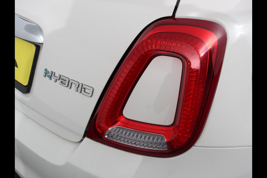 Fiat 500 1.0 Hybrid Dolcevita Finale Panorama dak Airco Cruise Control Navigatie Apple Carplay/Android Auto Dab Digitale Cockpit Parkeer Sensoren  Lichtmetalen Velgen 16" Led