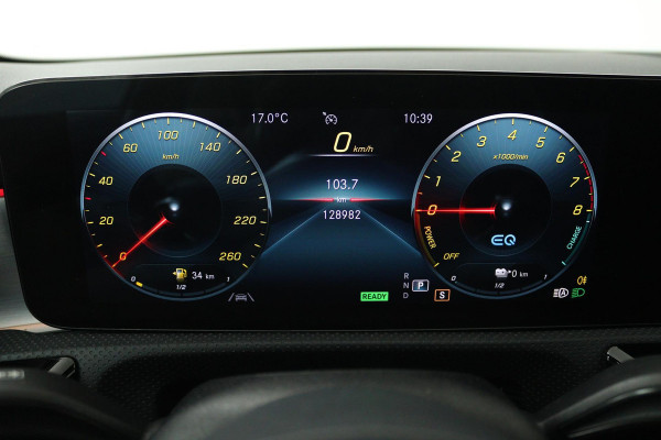 Mercedes-Benz A-Klasse 250 e Business Solution AMG Limited (SFEERVERLICHTING, PANORAMADAK, CAMERA, STOELVERWARMING, 1e EIGENAAR)