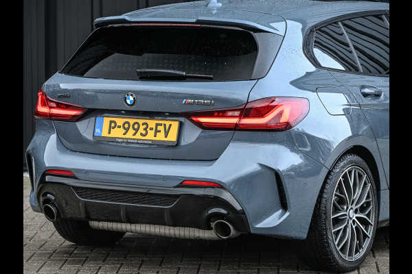 BMW 1-serie M135i xDrive High Executive · M- sport · Panoramadak · Camera · Active cruise · Harman/Kardon · Adaptive Suspension · M Sportbra