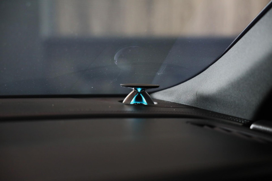 Audi Q8 55 TFSI e Quattro S Line / B & O / Camera / F1 / Cruise Control / Sfeerverlichting / Dig Cockpit / Matrix / Pdc / 23 Inch