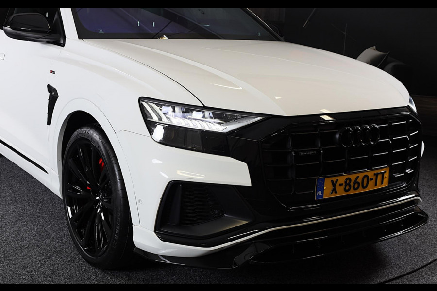 Audi Q8 55 TFSI e Quattro S Line / B & O / Camera / F1 / Cruise Control / Sfeerverlichting / Dig Cockpit / Matrix / Pdc / 23 Inch