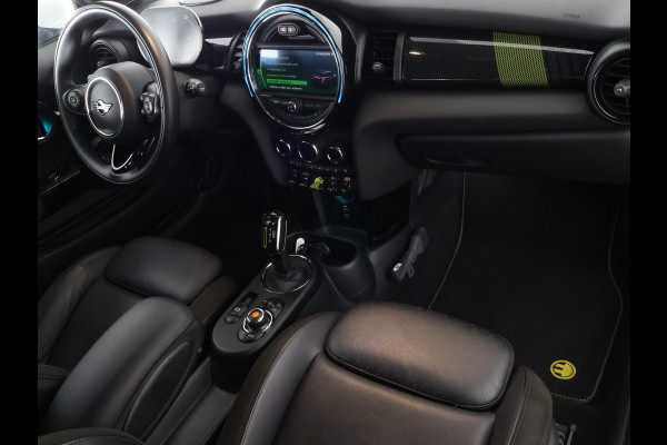 MINI Cooper S Electric Charged 33 kWh (184 PK) | Navigatie | Stoelverwarming | 1e eigenaar |