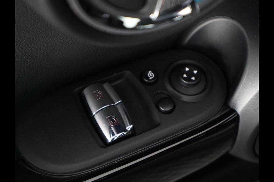 MINI Cooper S Electric Charged 33 kWh (184 PK) | Navigatie | Stoelverwarming | 1e eigenaar |