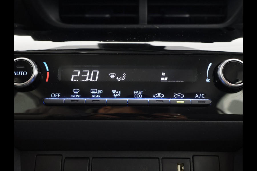 Toyota Yaris Cross 1.5 HYBRID BI-TONE PACK GARANTIE 2-2034 ! CLIMA.CRUISE ADAPTIEF. PARKEER CAMERA.