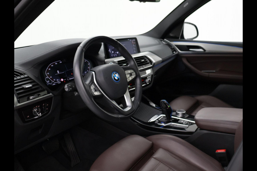 BMW iX3 H.E. M-SPORT 80 kWh 99% SOH + WEGKL. TREKHAAK | HEAD-UP | 360 CAMERA | PANORAMA | HARMAN/KARDON
