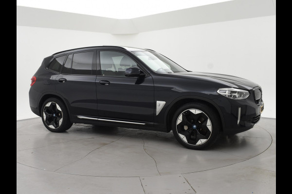 BMW iX3 H.E. M-SPORT 80 kWh 99% SOH + WEGKL. TREKHAAK | HEAD-UP | 360 CAMERA | PANORAMA | HARMAN/KARDON