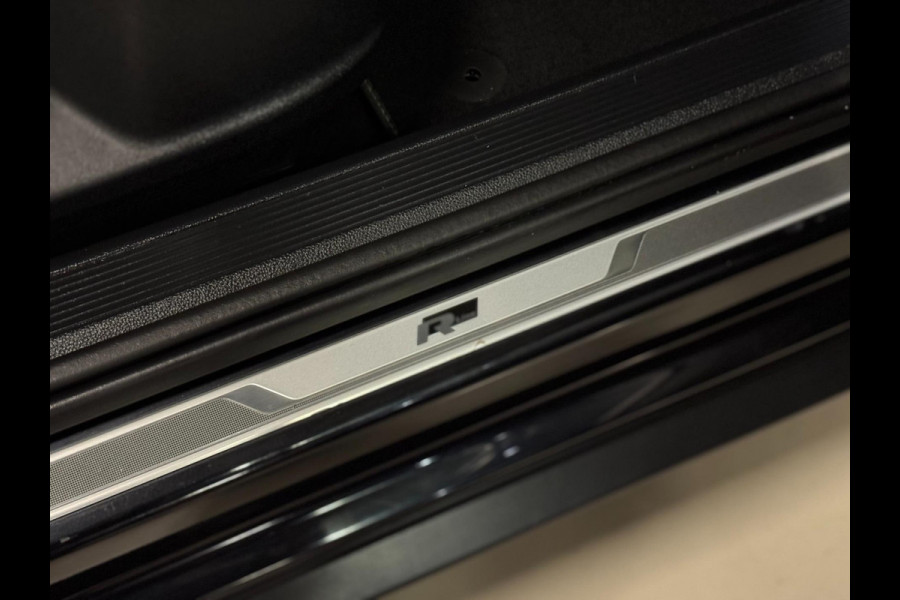 Volkswagen T-Roc 2.0 TSI 4Motion 3X R-LINE | PANO | VIRTUAL | CAMERA