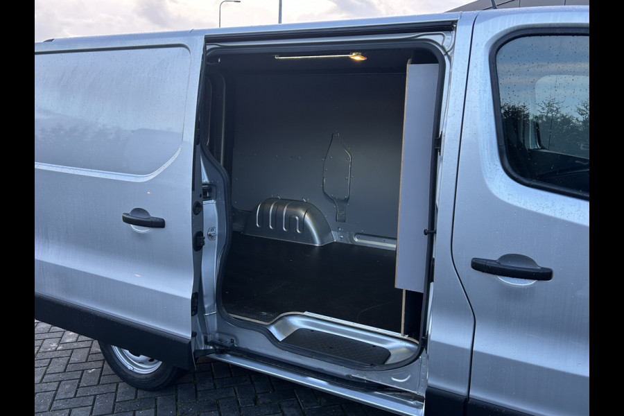 Opel Vivaro 1.6 CDTI 126 PK / L1H1 / 1e EIG. / TREKHAAK / AIRCO / CRUISE / NAVI / CAMERA / BLUETOOTH