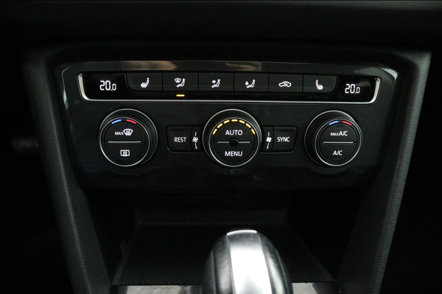 Volkswagen Tiguan Allspace 1.5 TSI R*AUTOM*PANO*ACC*NAVI*HAAK*CAM*CARPLAY*ECC