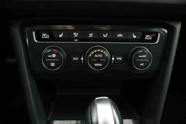Volkswagen Tiguan Allspace 1.5 TSI R*AUTOM*PANO*ACC*NAVI*HAAK*CAM*CARPLAY*ECC