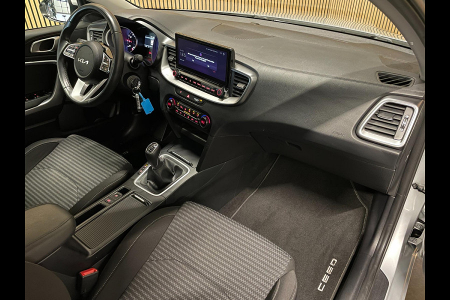 Kia Ceed 1.0 T-GDi DynamicLine|120PK|APPLE CARPLAY/ANDROID AUTO|CAMERA|CRUISE,CLIMATE CONTROL|PDC|1E EIG.|INCL.BTW|NL-AUTO|NAP|