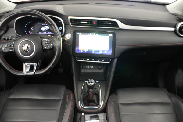 MG ZS 1.0 Luxury |Pano|Navi|Stoelverwarming|