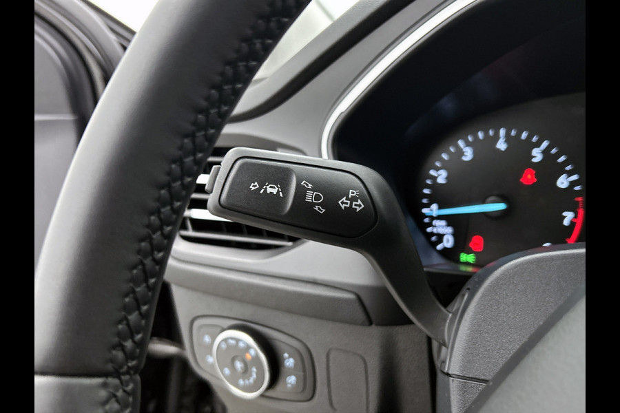 Ford Focus 1.0 EcoBoost Hybrid Trend Edition Business (NAVIGATIE, CAMERA, STRUUR-/STOELVERWARMING, 1e EIGENAAR, GOED ONDERHOUDEN)