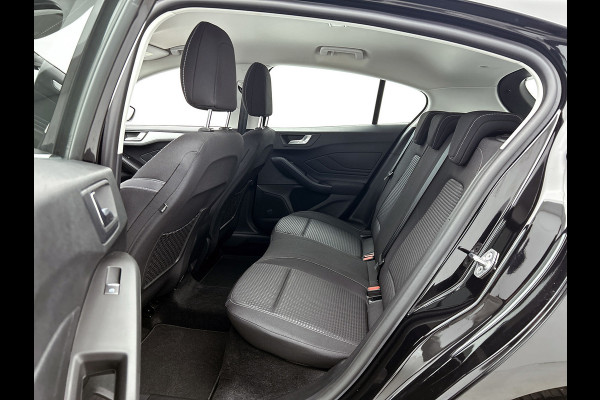 Ford Focus 1.0 EcoBoost Hybrid Trend Edition Business (NAVIGATIE, CAMERA, STRUUR-/STOELVERWARMING, 1e EIGENAAR, GOED ONDERHOUDEN)