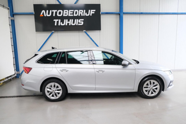 Škoda Octavia Combi 1.5 TSI First Edition - N.A.P. Airco, Cruise, PDC, Navi, Trekhaak.