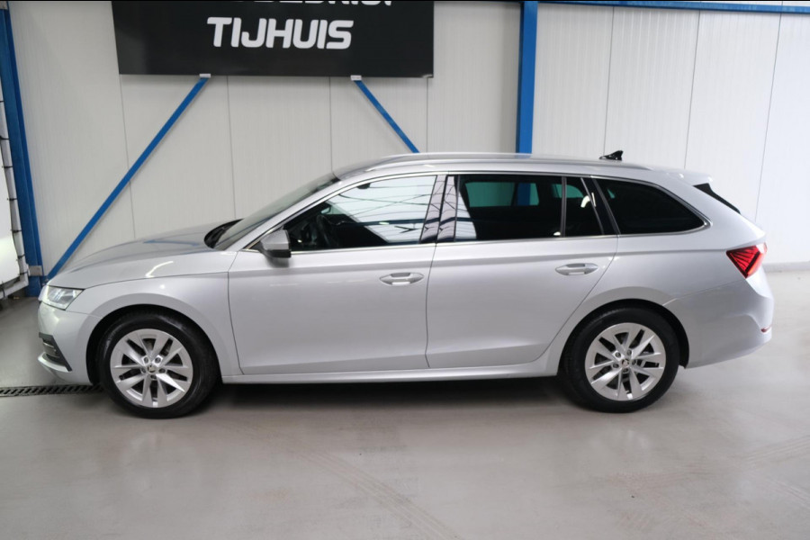 Škoda Octavia Combi 1.5 TSI First Edition - N.A.P. Airco, Cruise, PDC, Navi, Trekhaak.