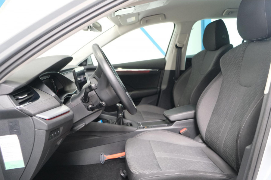 Škoda Octavia Combi 1.5 TSI First Edition - N.A.P. Airco, Cruise, PDC, Navi, Trekhaak.