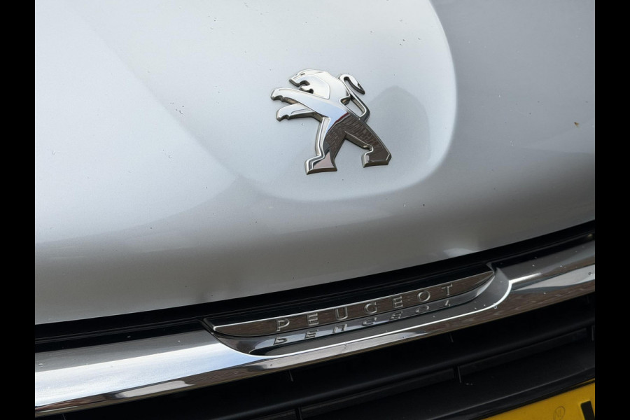 Peugeot 208 1.2 PureTech Blue Lion Navi,Airco,Cruise,PDC,Distributie riem v.v. in 2025,Apple Carplay,Weinig KM,N.A.P,APK tot 09-2026