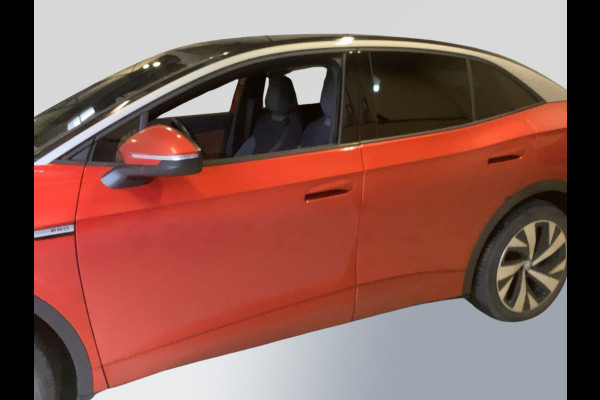 Volkswagen ID.5 Pro 77 kWh | Stoel- en stuurwielverwarming | Achteruitrijcamera | 20 inch velgen | Getint glas | Navigatie