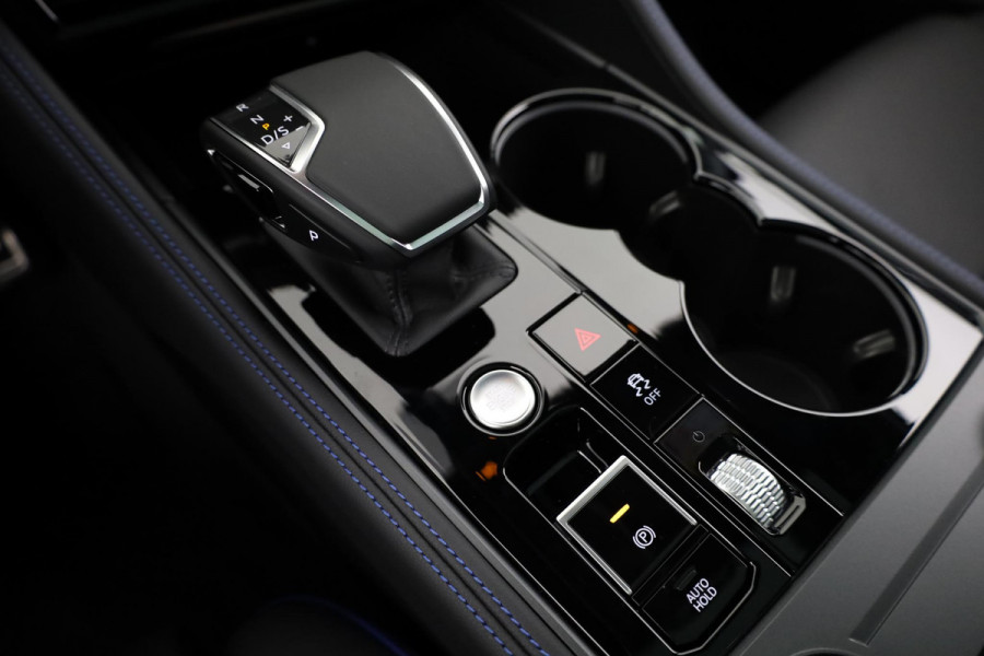 Volkswagen Touareg R 3.0 eHybid 340 kW / 462 pk SUV 8 vesn. Tiptonic