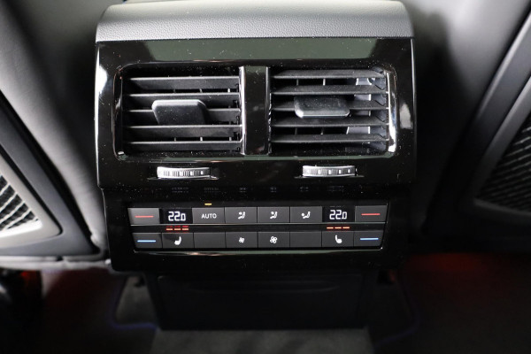 Volkswagen Touareg R 3.0 eHybid 340 kW / 462 pk SUV 8 vesn. Tiptonic