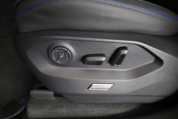 Volkswagen Touareg R 3.0 eHybid 340 kW / 462 pk SUV 8 vesn. Tiptonic