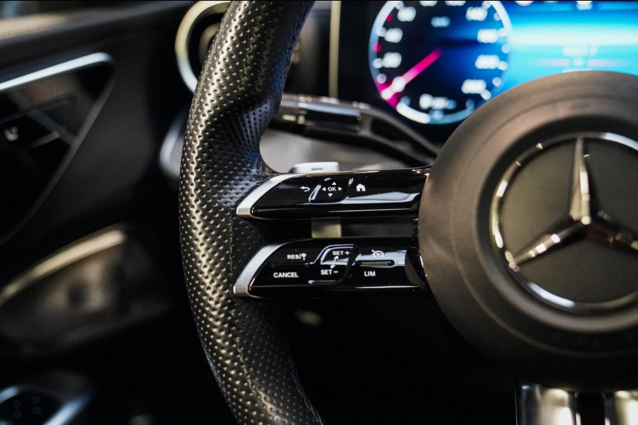 Mercedes-Benz C-Klasse 300 AMG Line | Pano | Achteruitrijcamera | Burmester