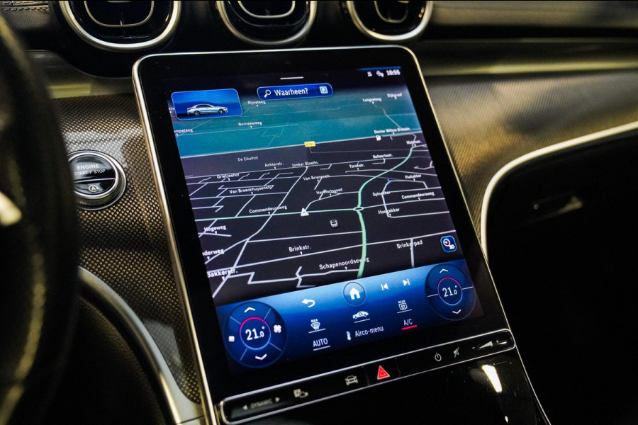 Mercedes-Benz C-Klasse 300 AMG Line | Pano | Achteruitrijcamera | Burmester