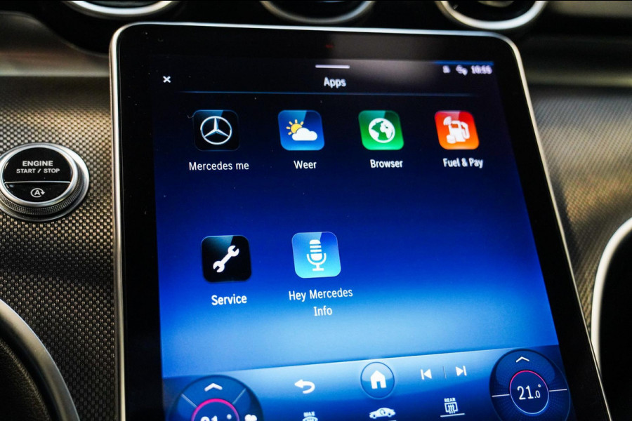 Mercedes-Benz C-Klasse 300 AMG Line | Pano | Achteruitrijcamera | Burmester