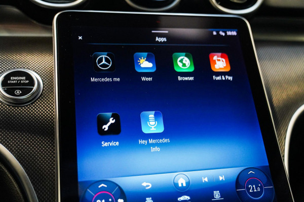 Mercedes-Benz C-Klasse 300 AMG Line | Pano | Achteruitrijcamera | Burmester