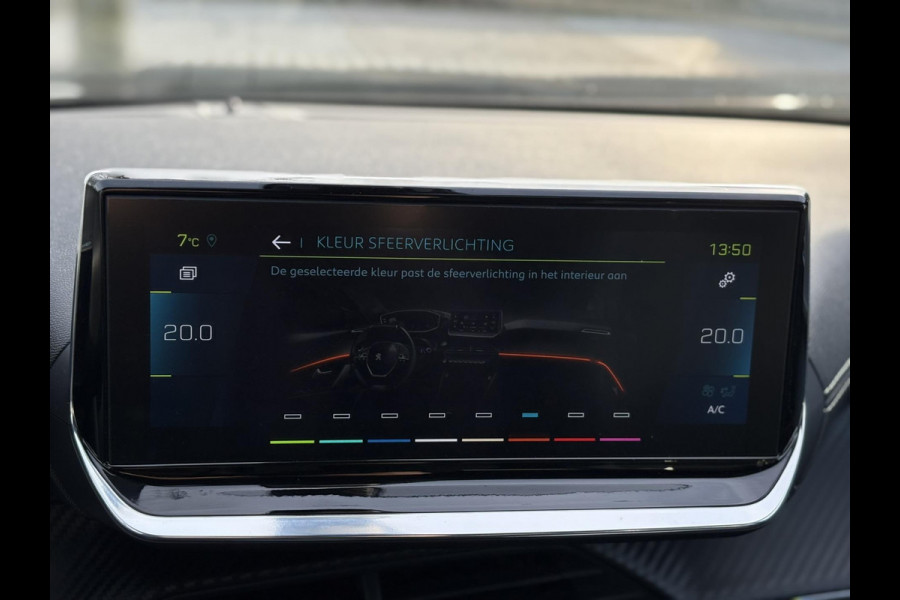Peugeot e-2008 EV Allure 50 kWh | SoH 93,4% | Navi, 3D Virt. Cockp., Camera, Cruise, Climate, Sfeerverlichting, Carplay/Android |