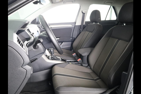 Volkswagen T-Roc 1.5 TSI Style Business 150PK DSG | Navigatie | Parkeercamera | Automatische airco | 17 inch Lm velgen |