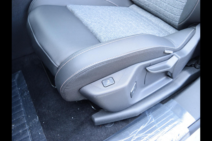 Peugeot 5008 1.6 Plug-in Hybrid 195 Allure | 360 camera | navigatie | stoelverwarming | adaptieve cruise control