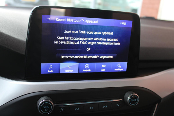 Ford Focus 1.0 EcoBoost Trend Edition Business | Trekhaak | Navigatie | Cruise Control | Airconditioning