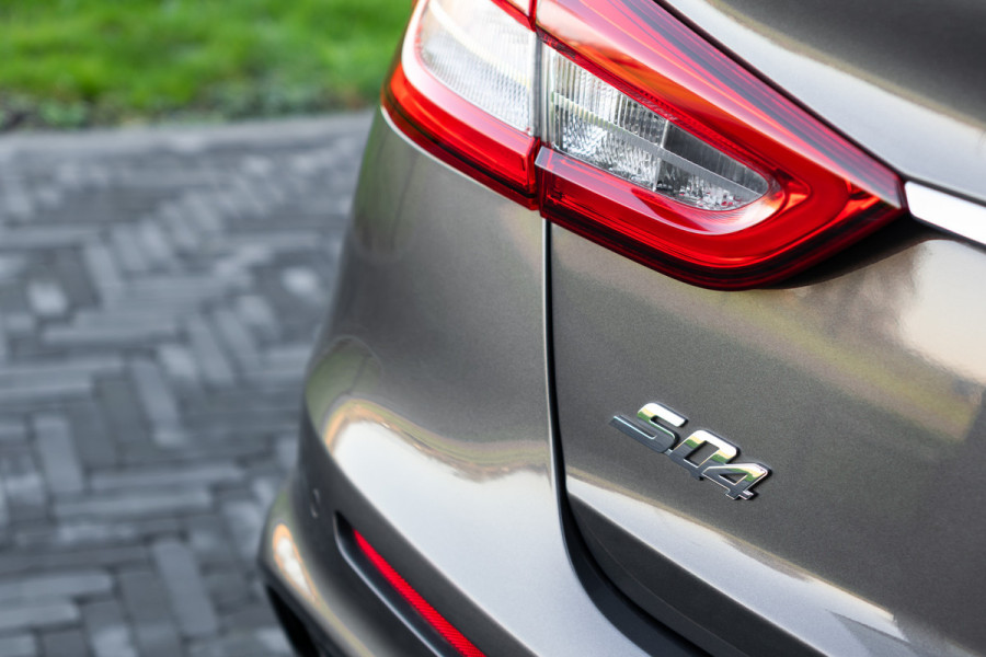 Maserati Quattroporte 3.0 S Q4 GranSport Bowers&Wilkins|Carbon|Keyless|ACC|Dak|20"|New Service