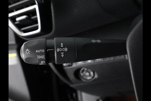 Citroën Ë-C4 SHINE ACCU 95%! BEREIK WLTP 349 GARANTIE 9-2032* PDC V+A . CAMERA .BSM. APPLE CARPLAY & ANDROID AUTO . STOELVERWARMING . DODEHOEK DETECTIE