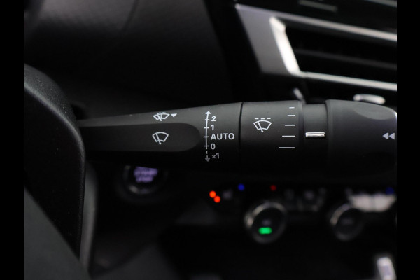 Citroën Ë-C4 SHINE ACCU 95%! BEREIK WLTP 349 GARANTIE 9-2032* PDC V+A . CAMERA .BSM. APPLE CARPLAY & ANDROID AUTO . STOELVERWARMING . DODEHOEK DETECTIE