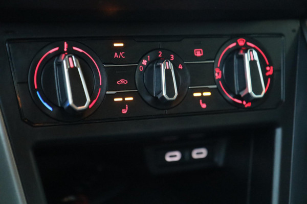 Volkswagen Polo 1.0 TSI / VIRTUAL / KEYLESS / ACC / CARPLAY / STOELVERW