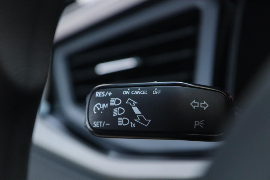 Volkswagen Polo 1.0 TSI / VIRTUAL / KEYLESS / ACC / CARPLAY / STOELVERW