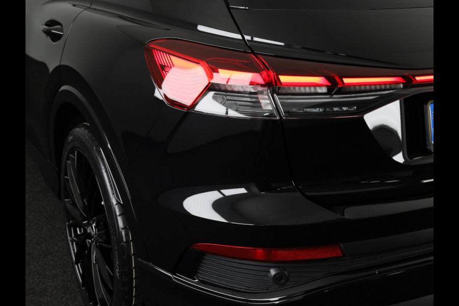 Audi Q4 e-tron 40 S Edition 63 kWh 204pk | 20 inch Lichtmetalen velgen | Parkeercamerea | Adaptieve cruise controle