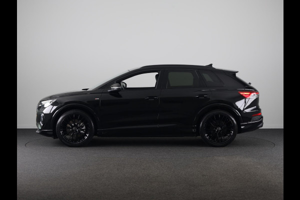 Audi Q4 e-tron 40 S Edition 63 kWh 204pk | 20 inch Lichtmetalen velgen | Parkeercamerea | Adaptieve cruise controle