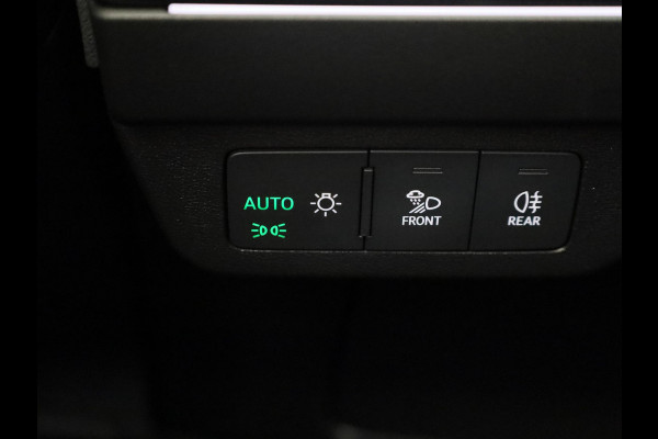 Audi Q4 e-tron 40 S Edition 63 kWh 204pk | 20 inch Lichtmetalen velgen | Parkeercamerea | Adaptieve cruise controle