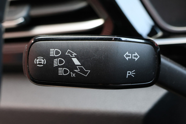 Volkswagen Caddy Cargo 2.0 TDI DSG | L+R Schuifdeur | ACC | Side Assist | Lane Assist | Virtual Cockpit | Camera | CarPlay | Stoelverwarming | LED Koplampen | Sidebars | Spoilerkit | DAB | Fabrieksgarantie | Facelift model | BPM Vrij