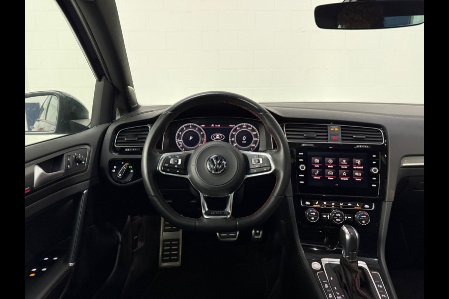 Volkswagen Golf 2.0 TSI GTI Performance