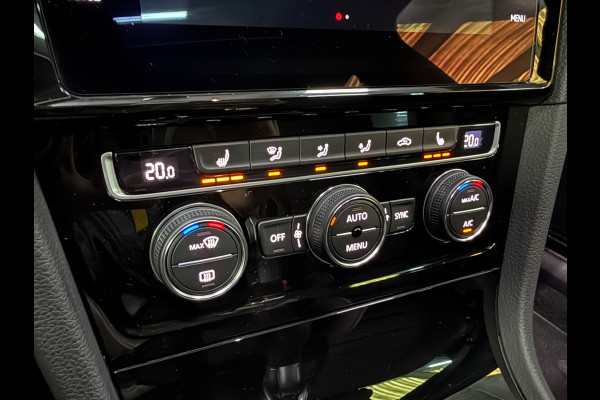 Volkswagen Golf 2.0 TSI GTI Performance