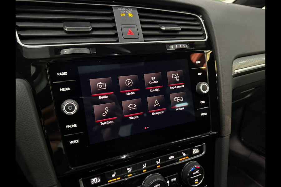 Volkswagen Golf 2.0 TSI GTI Performance