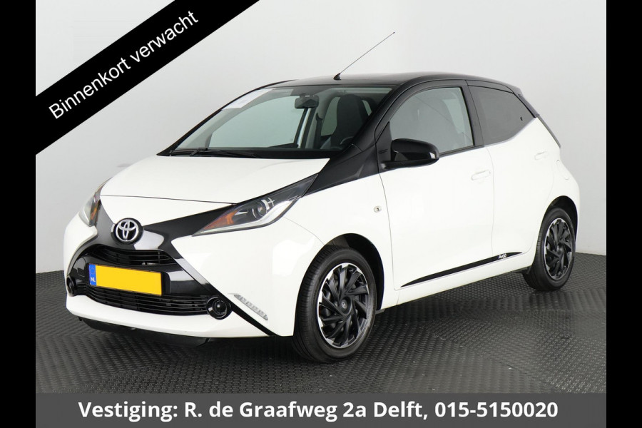 Toyota Aygo 1.0 VVT-i X-Fun Bi-Tone | Airco | Bluetooth | Privacy Glass |