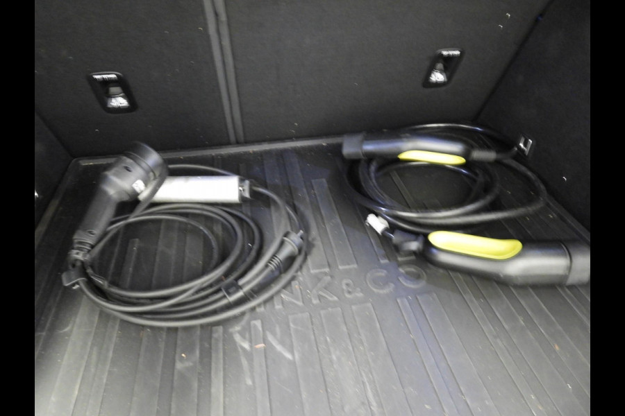 Lynk & Co 01 1.5 PHEV BlackLine NAVI/360CAM/SCHUIFDAK/LED/20"LMV!