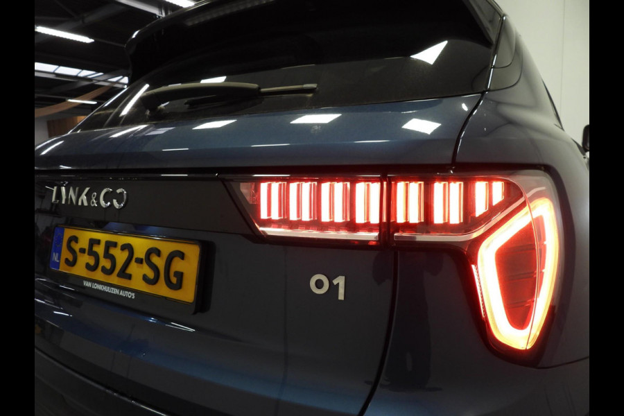 Lynk & Co 01 1.5 PHEV BlackLine NAVI/360CAM/SCHUIFDAK/LED/20"LMV!